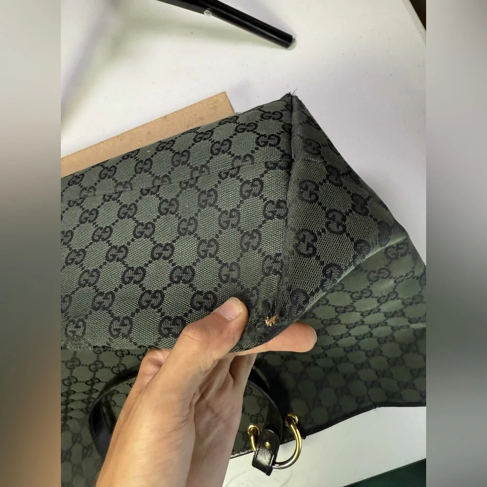 Gucci Black Tote Bag - Picture 9 of 16